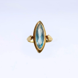 Vintage ring met puntig aquamarijn