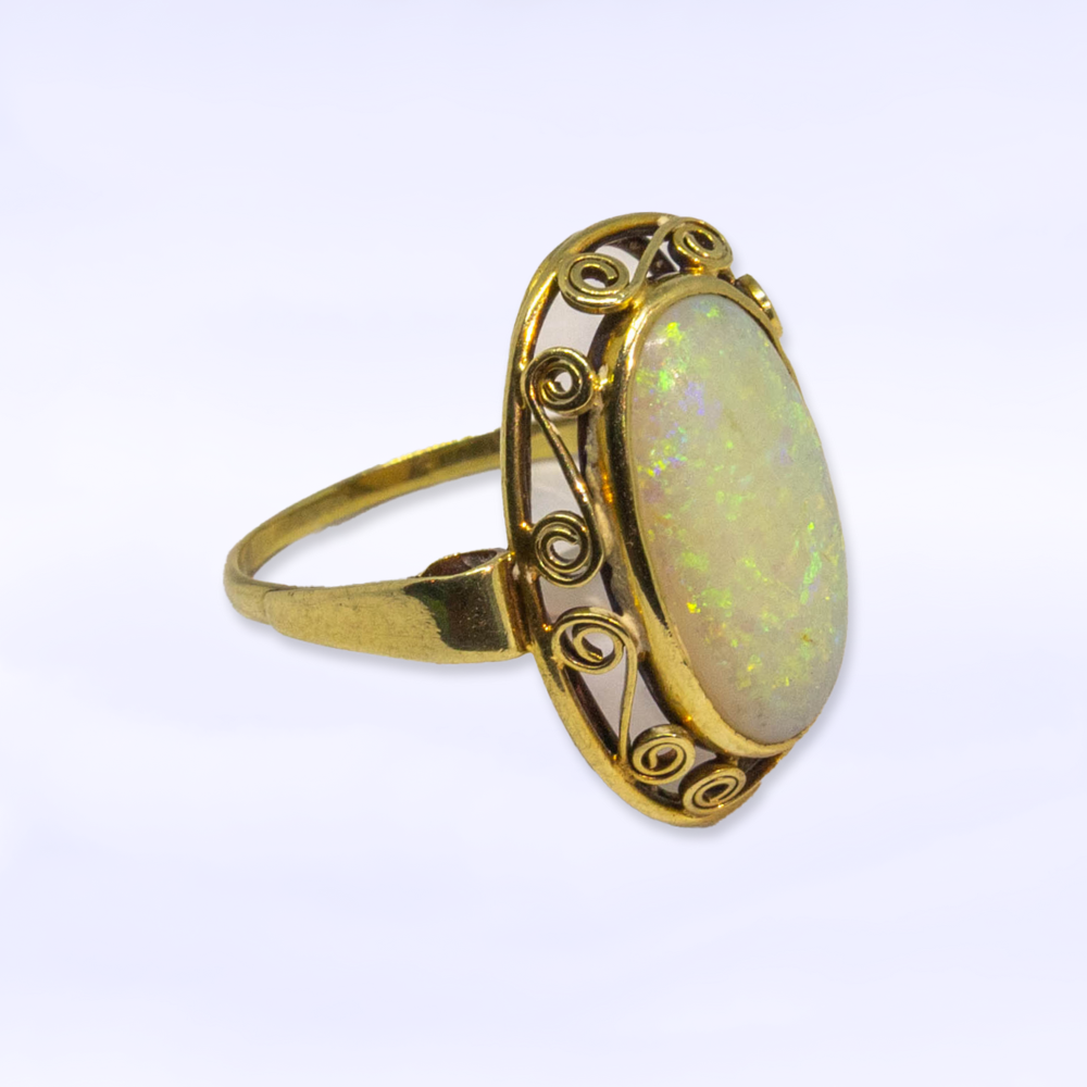Vintage ring met opaal | 14 karaat goud