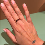 Vintage ring met 5 granaatjes | 8 karaat
