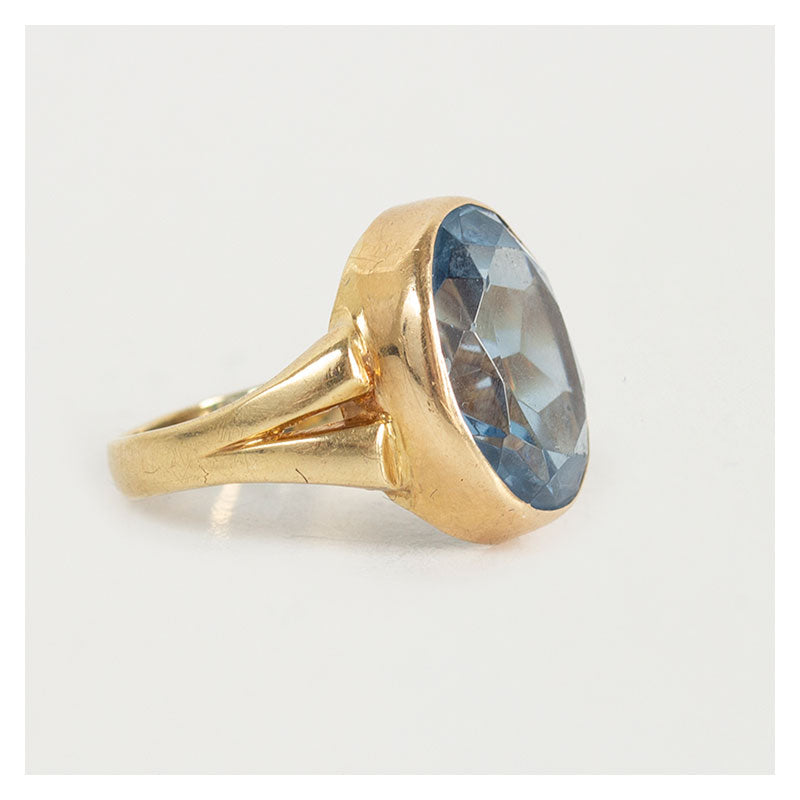 Vintage 14 karaat gouden ring met grote aquamarijn