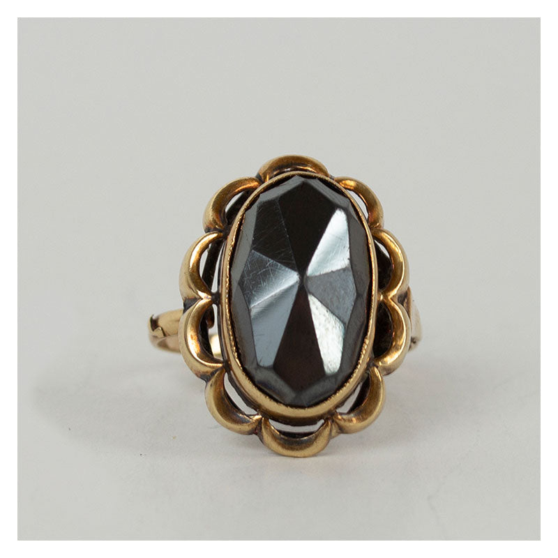 Vintage ring met ovale hematiet
