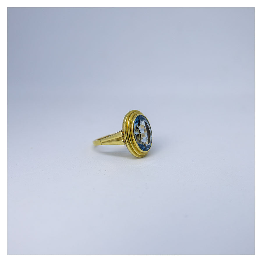 Vintage 14 karaat gouden ring met ovale aquamarijn en dubbele gouden rand