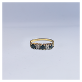 Vintage ring met 3 safiertjes en 2 diamantjes