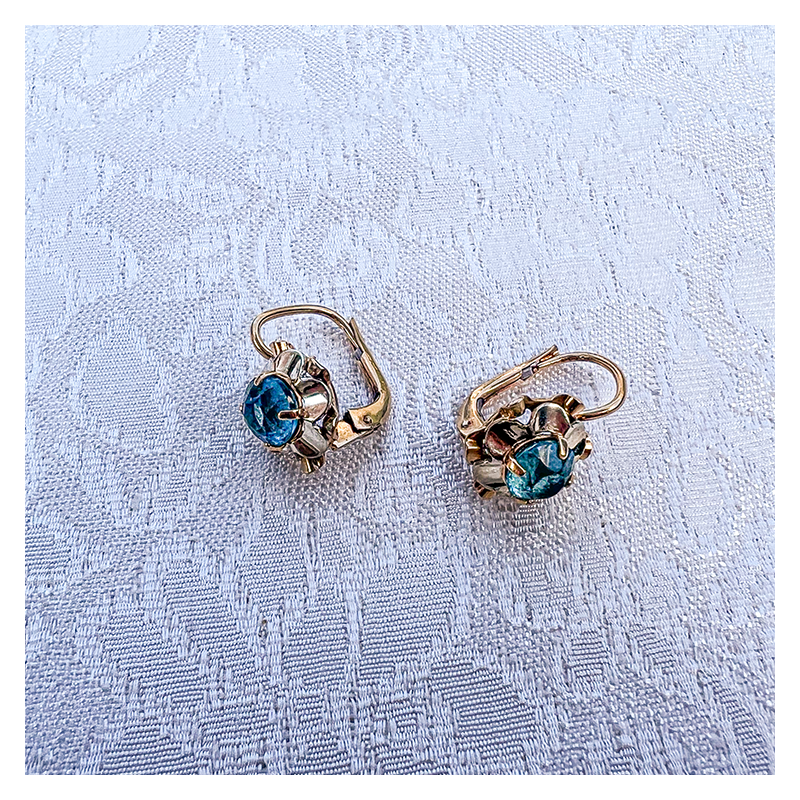 Vintage oorclips met apatiet